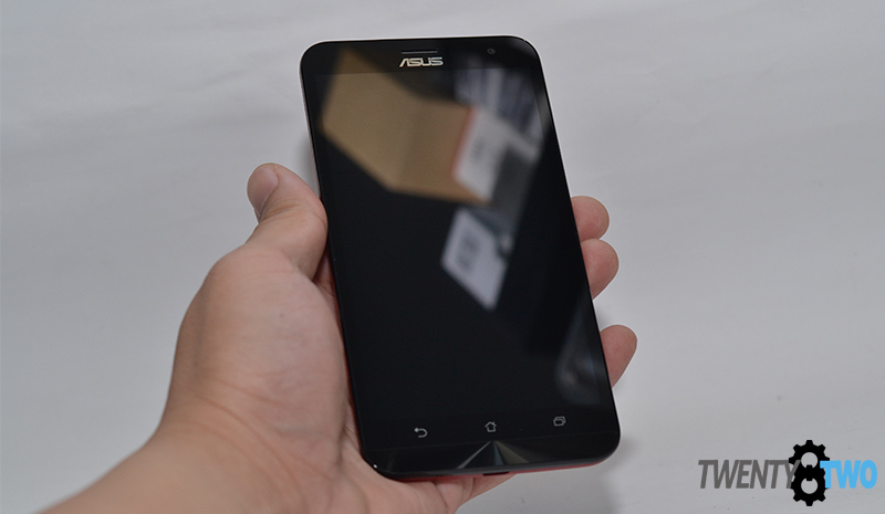 twenty8two-asus-zenfone2-laser-unboxing-front