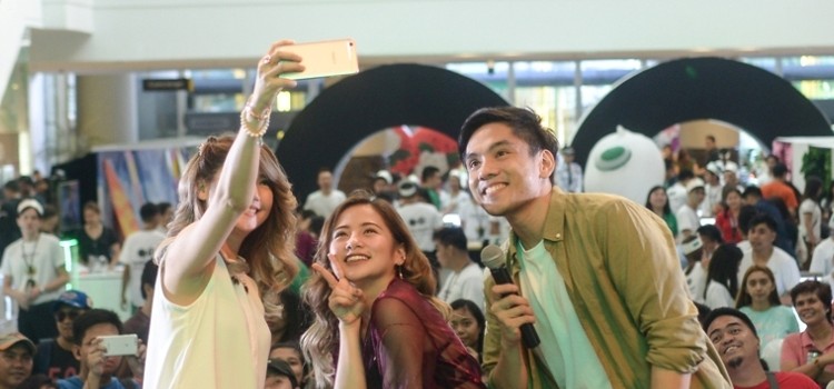 The F3 sets new sales record for OPPO Philippines