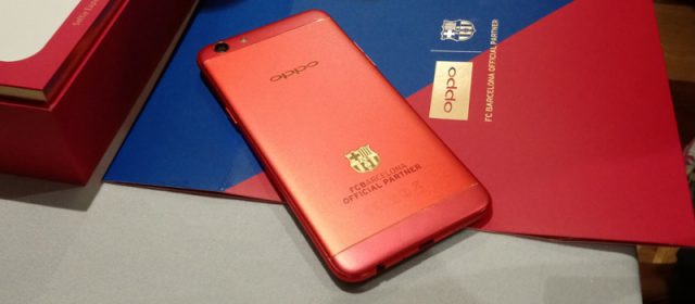 OPPO gives us a look at their stunning FC Barcelona-edition phones