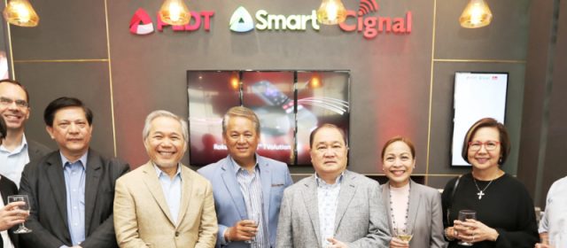 PH’s biggest telcos converge, unveil first PLDT-Smart store in BGC